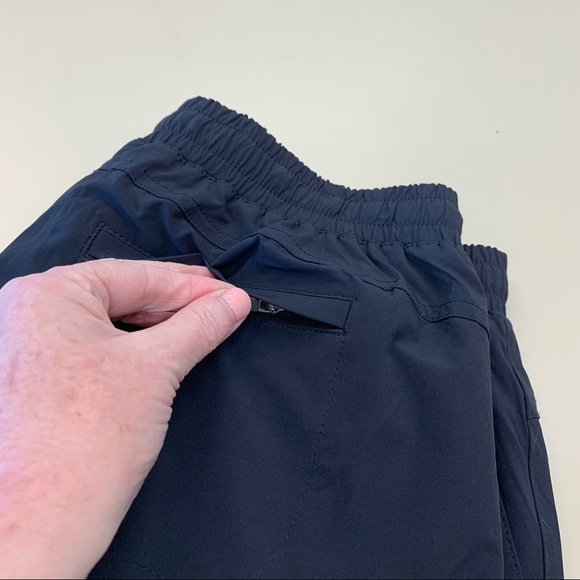 Talbots Women’s Black Nylon Cargo Elastic Drawstring Waist Pockets Lined Pants S - Picture 3 of 10